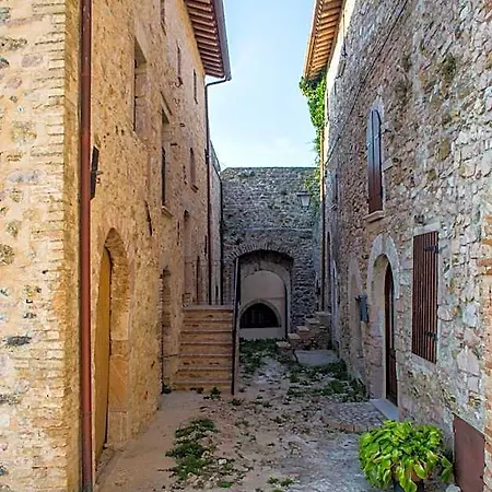Il Castello Di Perchia