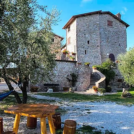 Il Castello Di Perchia Hotel