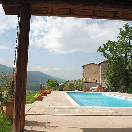 Il Castello Di Perchia 4* Spoleto